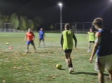 Training S.K.N.W.K. 1 en 2 van dinsdag 22 oktober 2024 (22/27)